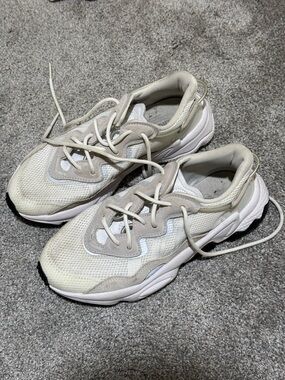 Adidas Ozweego’s Unisex Sneakers